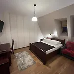 Krysztalowy Palacyk *