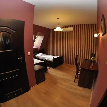 Krysztalowy Palacyk Inn Kozienice