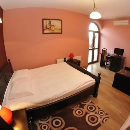 Kryształowy Pałacyk