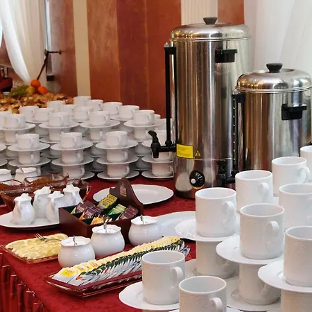 Zajazd Kryształowy Pałacyk