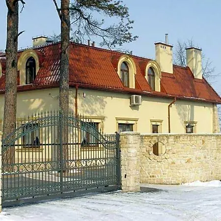 Krysztalowy Palacyk Inn *