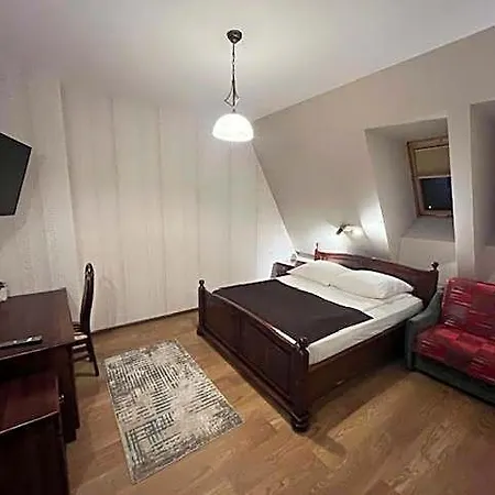 Krysztalowy Palacyk Inn Kozienice