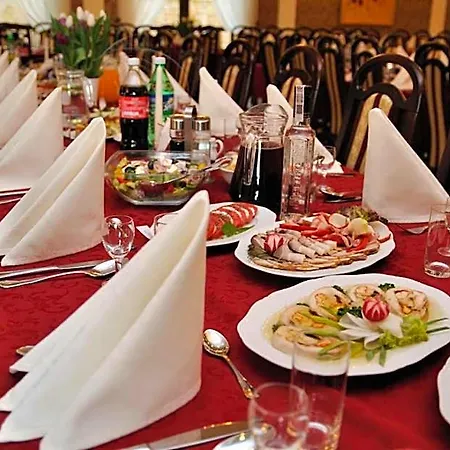 Krysztalowy Palacyk Inn Kozienice